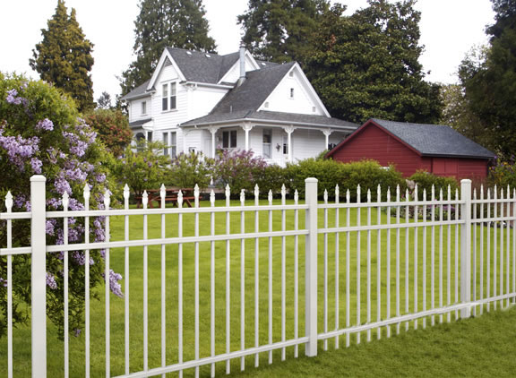 3 Rail Style 150 Residential Aluminum Fencing